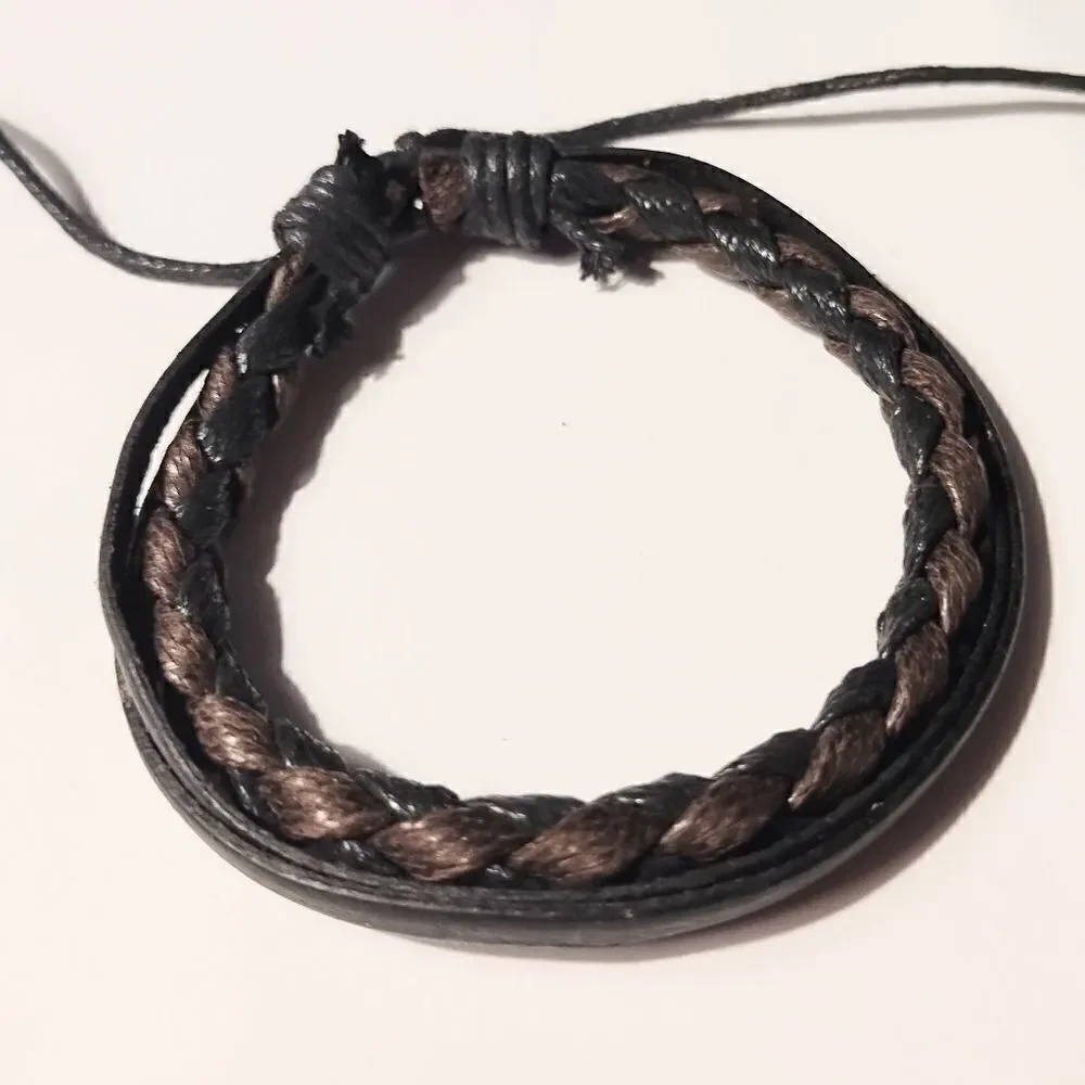 Leather bracelet braided layered brown new d17‎